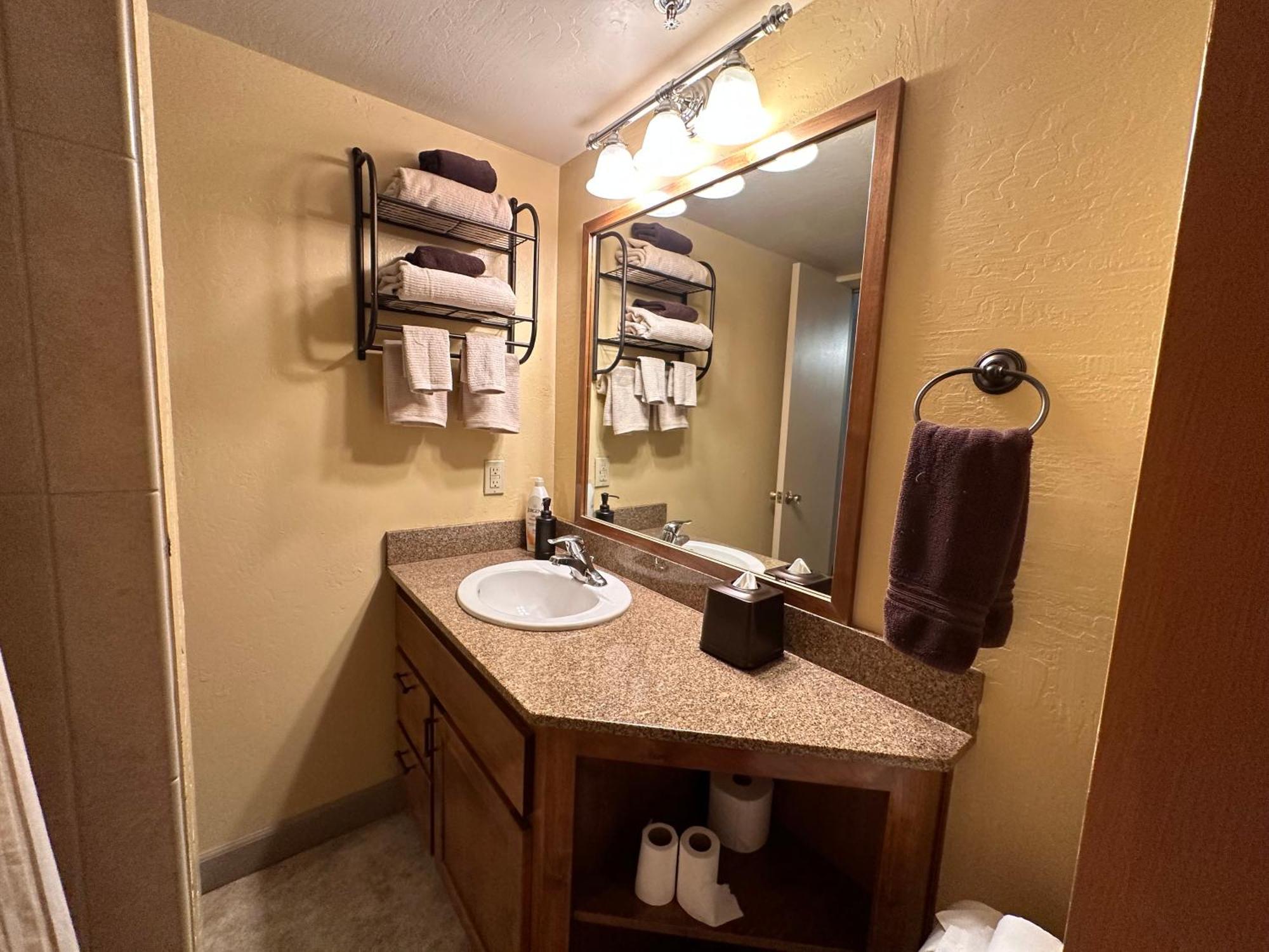 Yosemite Condominium Loft Unit -B202 西优胜美地 外观 照片